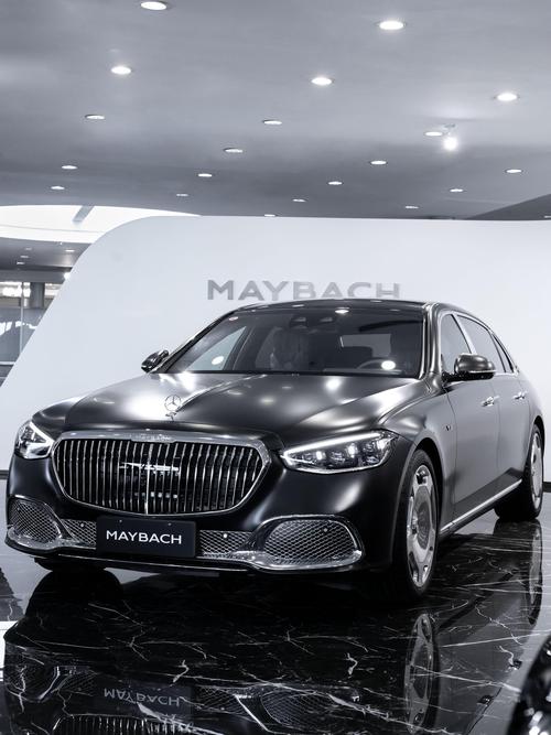 重庆86岚图汽车的售后服务让用户无忧出行，迈巴赫未来的豪华车趋势